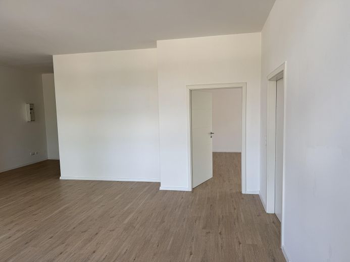 TOP 3 Raum Whg (88qm) mit großer Terasse  in Bergen City – Foto 4