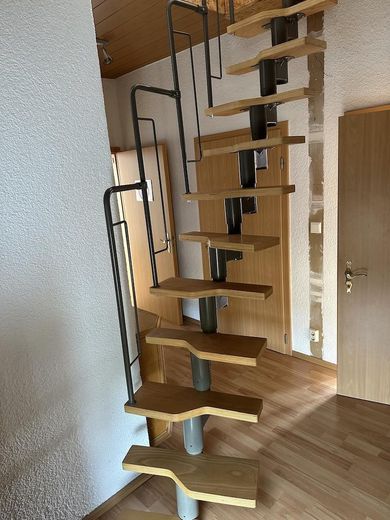 Treppe ins Dachgeschoß