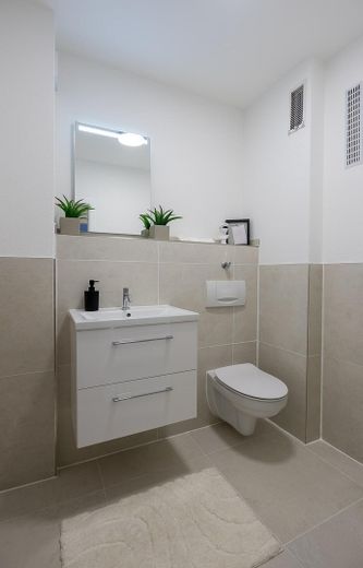 Schönes zu Hause für die ganze Familie – WC