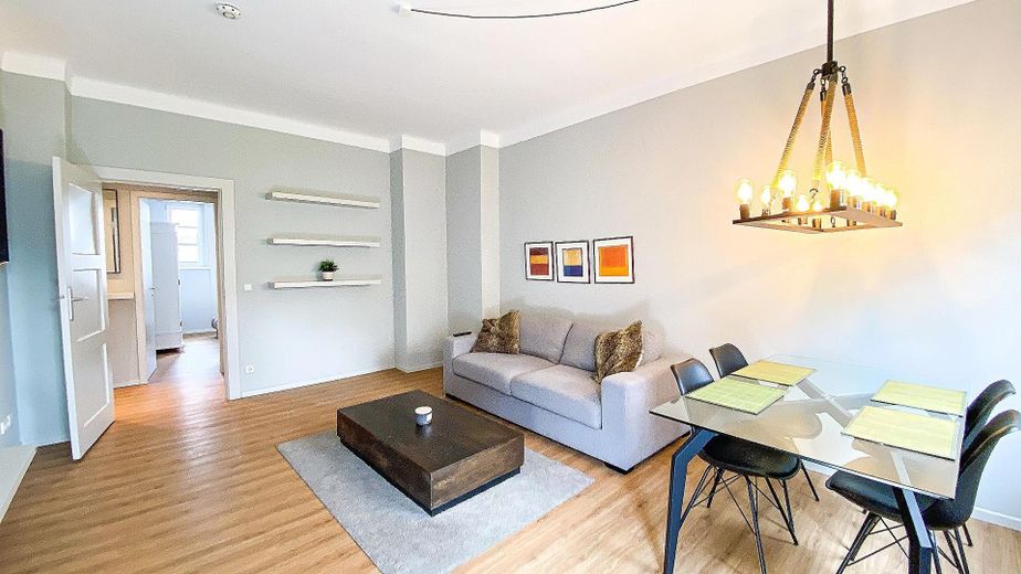 2-Zimmer-Wohnung mit EBK und Balkon, 54 m², zentral in Berlin-Neukölln – Foto 3