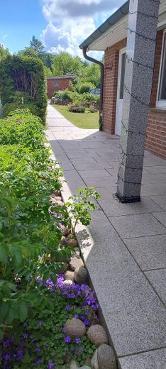 Weg in den Ostgarten