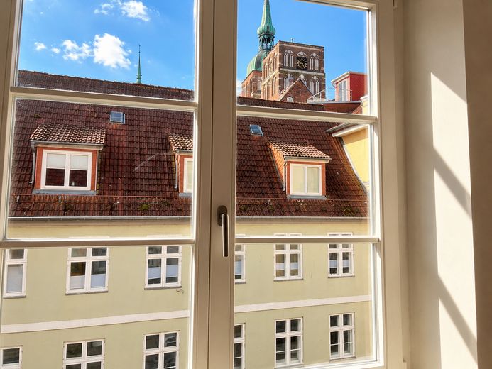 2-Zimmer-Wohnung in bester Altstadtlage – Erstbezug nach kompletter Modernisierung – Ausblick