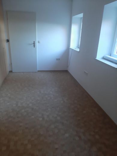 Schlaf-/Bürozimmer 4