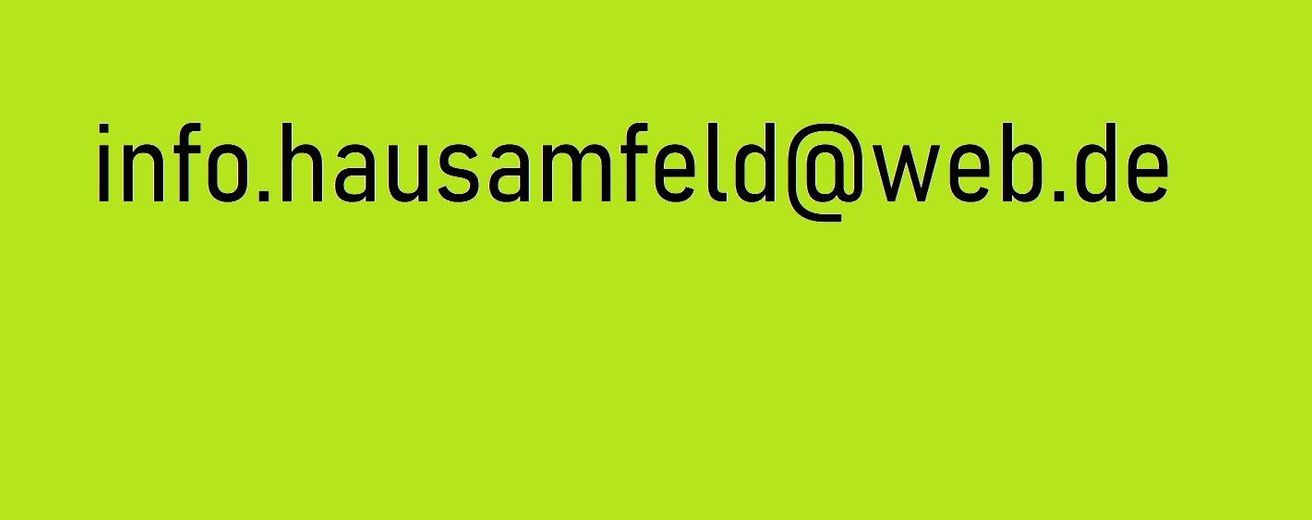 Kırsal alanın kenarında modern, yeni gibi müstakil sıra ev – E-Mail 