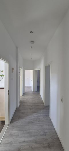 Sanierte Altbauwohnung I Top-Zustand I Außergewöhnlich – Flur