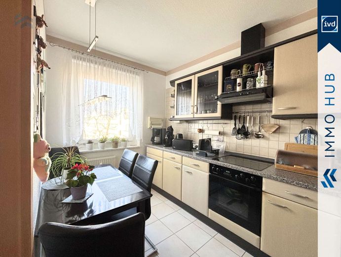 ++ 1.730 EUR/m² – Appartamento di 3 locali molto ben tenuto e affittato con balcone a ovest e ascensore ++ – 4852119-DQtbGMExAdeVNQT89VCadmDS-Kuche.jpg
