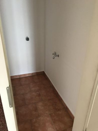 Nachmieter gesucht schöne preiswerte 3-R-Wohnung ca.73m2 mit EBK.MD.-Stadtfeld -Ost zu vermieten. – Abstellraum