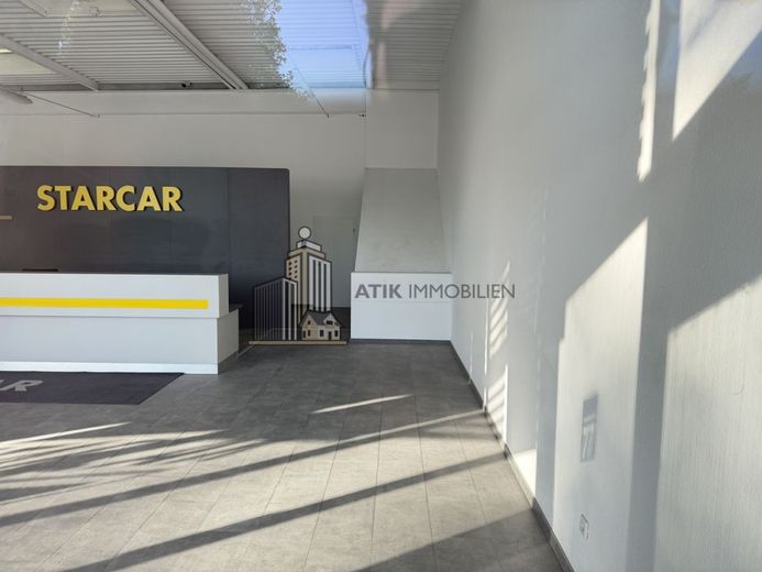 ATIK : Surface commerciale représentative dans un emplacement central avec excellente desserte – Innenansicht