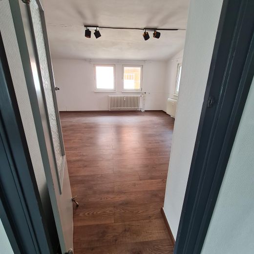 Blick von Büro 2 in Büro 1