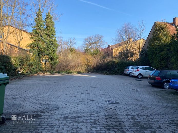 Dachgeschoss mit großer Terrasse – Außenansicht