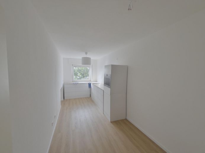 Відремонтована 3-кімнатна квартира з ліфтом, 86 м² – Падерборн-Ельзен, без комісії – Фотографія 3