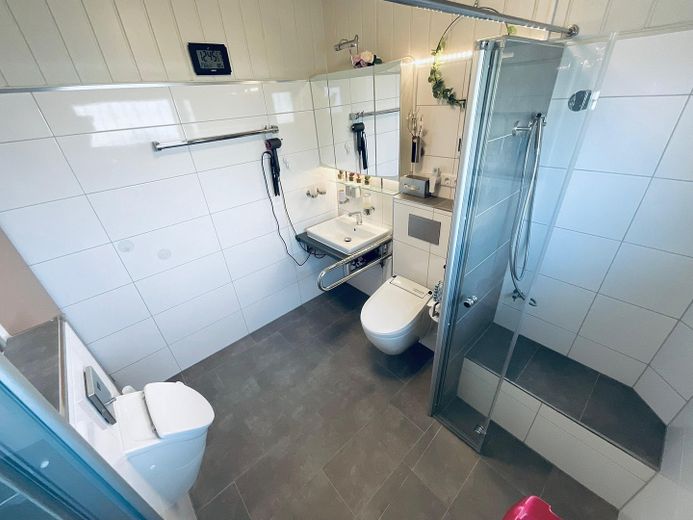 Bad EF mit Urinal