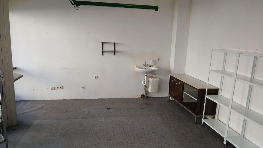 Piccola unità commerciale con ampia vetrina a OB-Osterfeld – circa 25 m² – Verkaufsraum