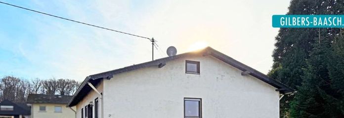 Maison individuelle avec toutes les pièces d'habitation de plain-pied et vue sur la gare historique nouvellement entretenue !