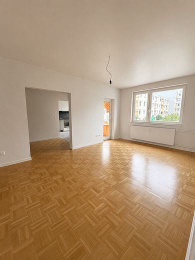 Sanierte lichtdurchflutete 2,5 Zi.-Wohnung in HH-Bramfeld – Foto 1