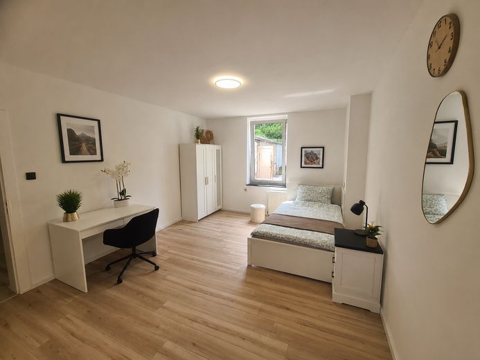 Erstbezug nach Renovierung – attraktive 55-m²-Wohnung in Heerdt – Schlafzimmer - Möbilierungsvor