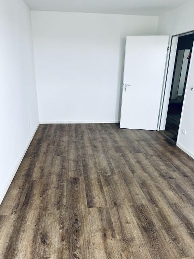 Germering - lichte, ruime 4-kamerwoning – Schlafzimmer 1