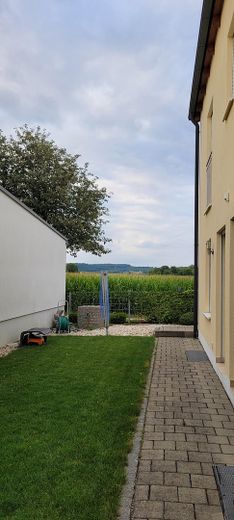 Casa da sogno in posizione eccellente a Gaimersheim – Blick aufs Feld