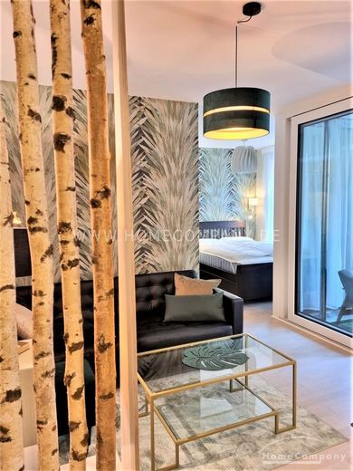 2341906_10 HomeCompany Dresden Möbliert/Furnished Studio Apartment mit Loggia in Dresden – Äußere Neustadt max. 2 Personen – dcf63c406b07a40cb4dbb844d1837440dd13ead6.jpg