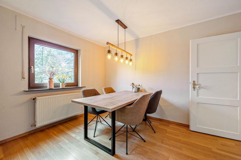 Wohnzimmer Vorderhaus