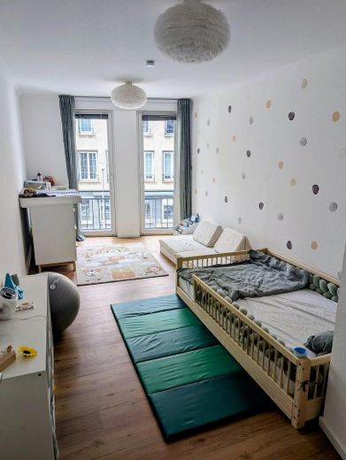 Raum 1 - Arbeits-/Kinderzimmer
