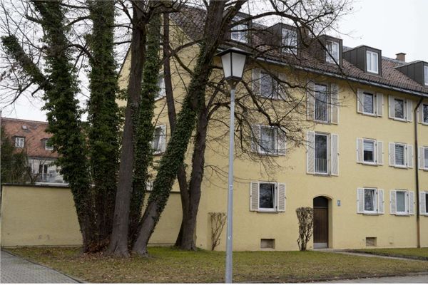 Appartement mansardé rénové de 3 pièces (adapté en colocation)