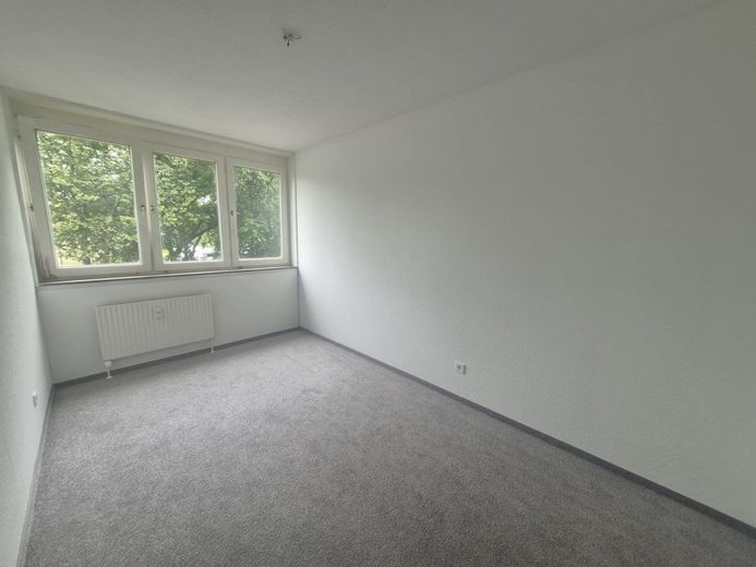 3 Zimmer Wohnung renoviert in Benrad Nord zu verkaufen – IMG-20260608-WA0002