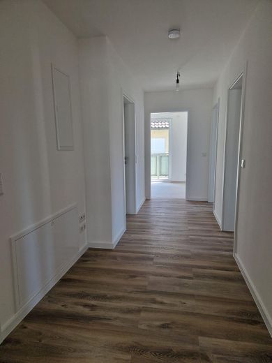 Hochwertige 3-Zimmerwohnung mit Erstbezug nach Kernsanierung – Ihr neues Zuhause auf Neubauniveau! – Flur/Diele