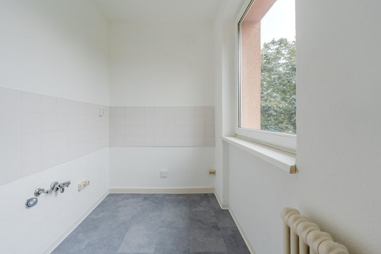 2 Zimmer in Prenzlauer Berg – bezugsfrei, provisionsfrei & renoviert – Küche