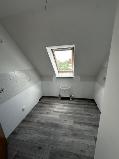 Gemütliche 3-Zimmer-Wohnung mit cleverem Extrazimmer und Garage – Küche
