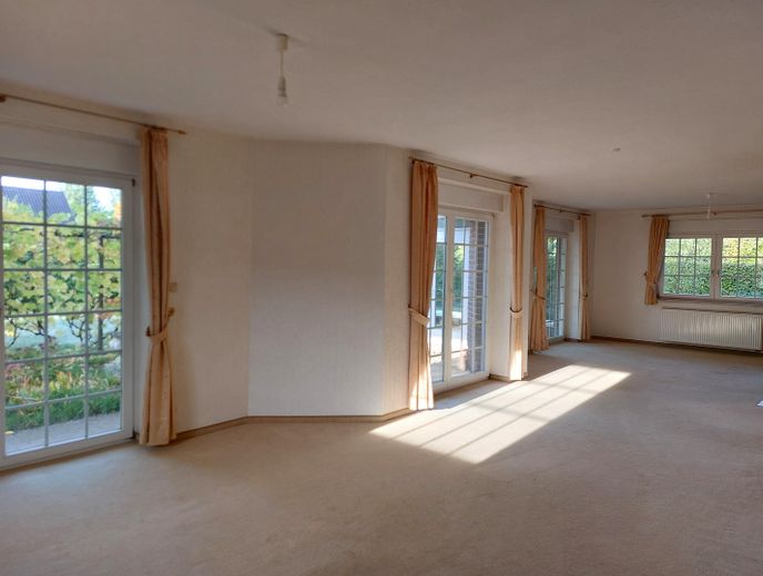 Wohn/Essbereich von Küche aus