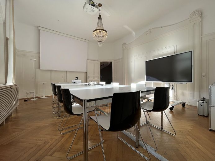 Traum-Office mit Dachterrasse, Blick in's Grüne & Gemeinschaftsküche mitten im Stuttgarter Norden – Meetingraum 2