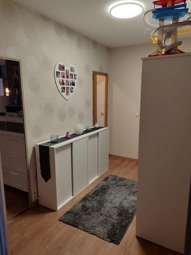 Geniş balkonlu ve yeşil manzaralı modern 3,5 odalı daire – Sömmerda’da merkezi konumda – Fotoğraf 7