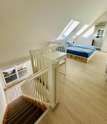 Schlafzimmer / Sleeping Room