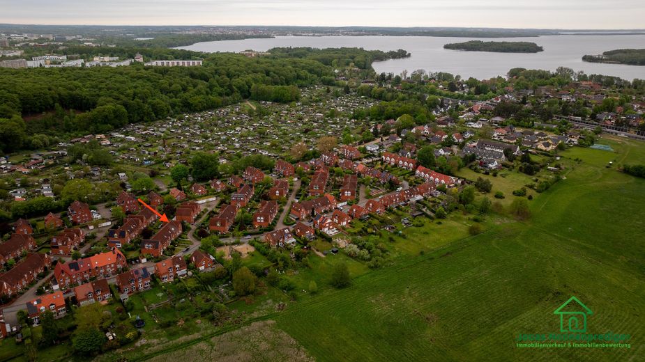 Reihenendhaus mit Garten u. Stellplatz - für den Käufer provisionsfrei – फोटो 4