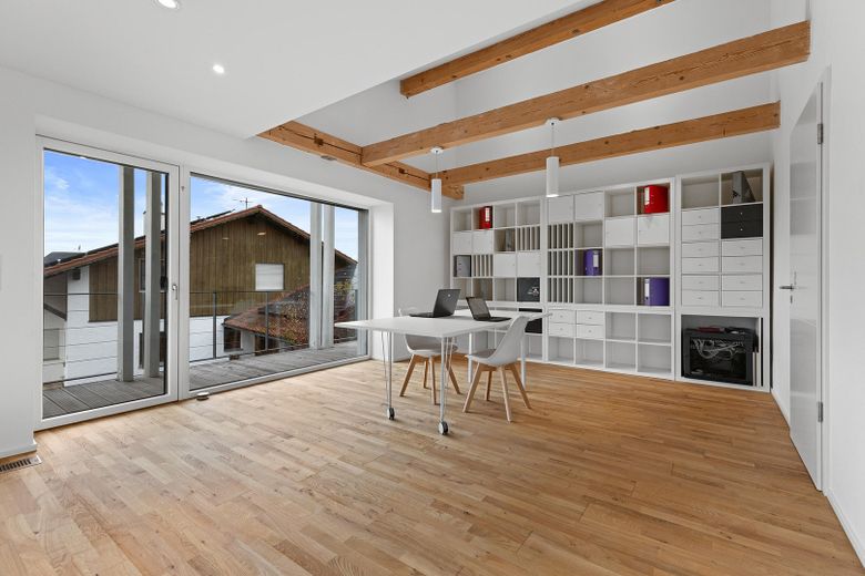 Büro / Schlafzimmer