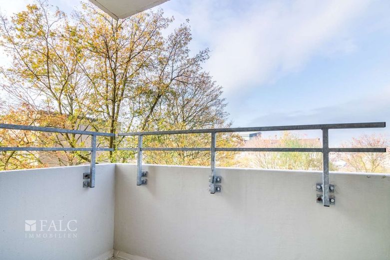 Mietest Du noch, oder wohnst Du schon?
Ob jung oder alt: hier ist jeder herzlich Willkommen! – Balkon