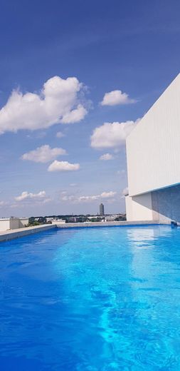 Möblierte Wohnung, Pool & Sorglos-Investment in Augsburg-Göggingen – Pool auf dem Dachterrasse 