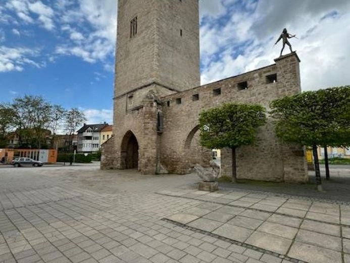 Sehr schöne 2-R-Wohnung 60m2 in Aschersleben im 1.OG zu vermieten...! – Foto 1