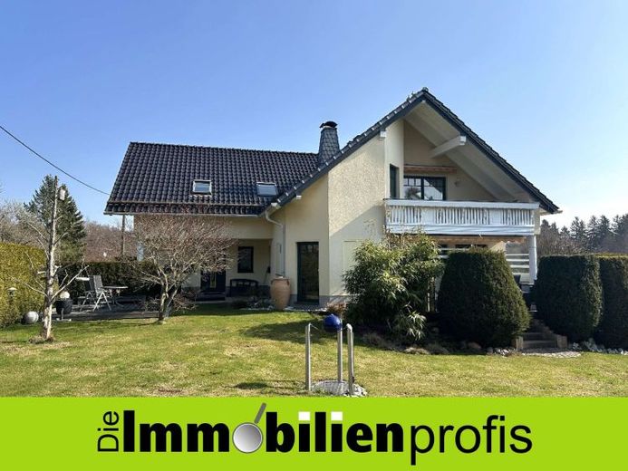 Plauen-migliore posizione: Moderna casa bifamiliare con appartamento indipendente – Foto 1