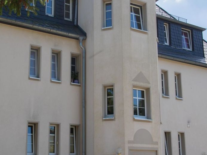 Schöne 2-Zimmer-Wohnung mit Dusche und Garten im Altbau – Foto 1