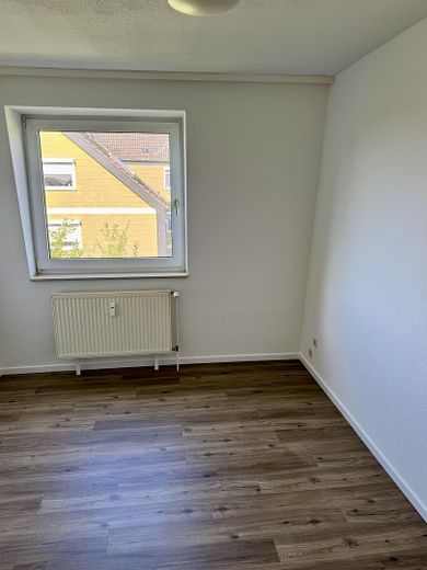 Schöne und moderne 4-Zimmer-Wohnung – Zimmer 2