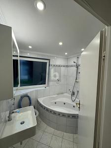 HELLE TRAUMWOHNUNG FÜR FAMILIEN UND PAARE – 1754467238_cfd164.jpg