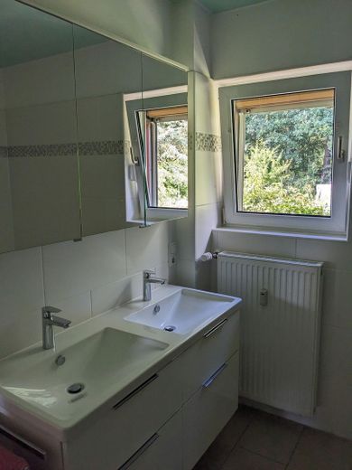 Badezimmer Ergeschoß