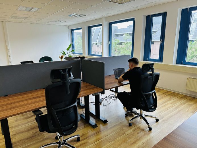 Fix-Desk 3