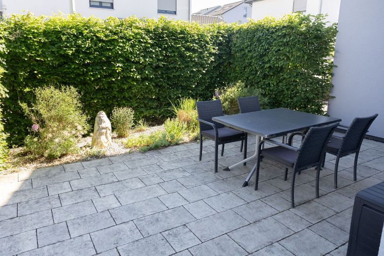 ++ Provisionsfrei ++ Doppelhaushälfte mit traumhaftem Ausblick in Weichs – Terrasse