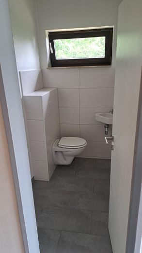 WC EG