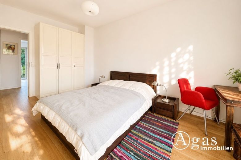 3-Zimmer-Wohnung mit direktem Aufzugszugang am Görlitzer Park, Berlin Kreuzberg – Schlafzimmer