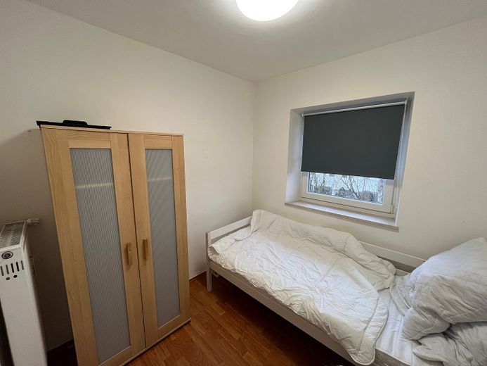 Schlafzimmer 4