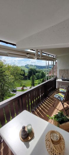 Vrije tijd en ontspanning: 2-kamerappartement in Missen-Wilhams – Balkon